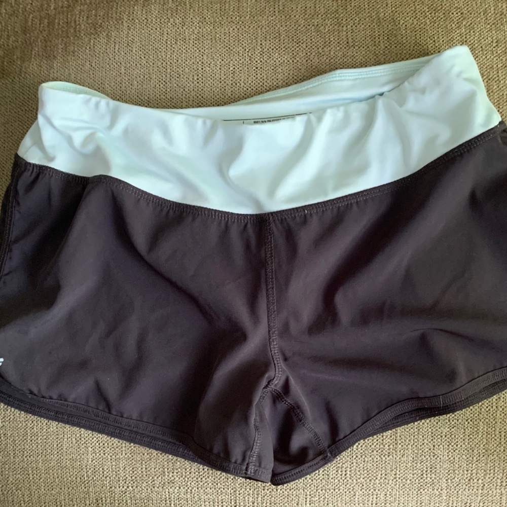 Athletic shorts